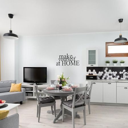 شقة Nowoczesny I Komfortowy Apartament Na Platanie سفينويتشي المظهر الخارجي الصورة