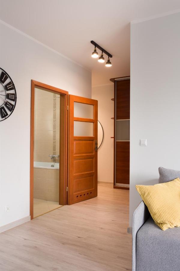 شقة Nowoczesny I Komfortowy Apartament Na Platanie سفينويتشي المظهر الخارجي الصورة
